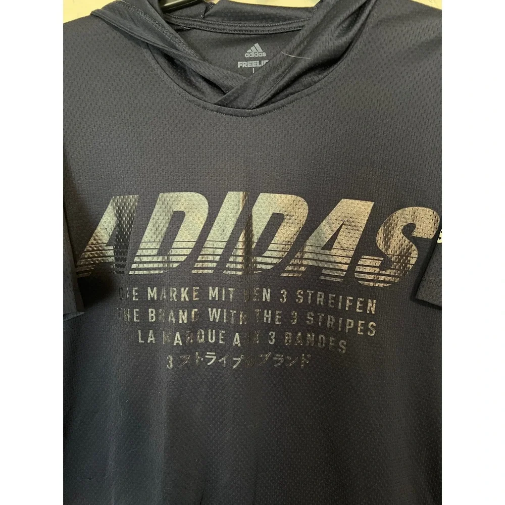 Adidas Short Sleeve Hoodie Mens Large Navy Blue Good Climalite FreeLift Graphic